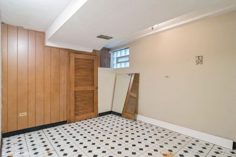 Tiny photo for 7250 S Wood Street, Chicago, IL 60636 (MLS # 12542475)