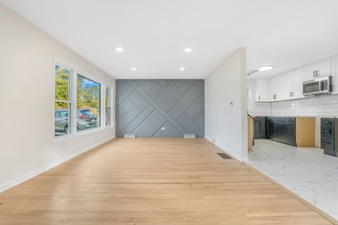 Tiny photo for 14223 University Avenue, Dolton, IL 60419 (MLS # 12509297)