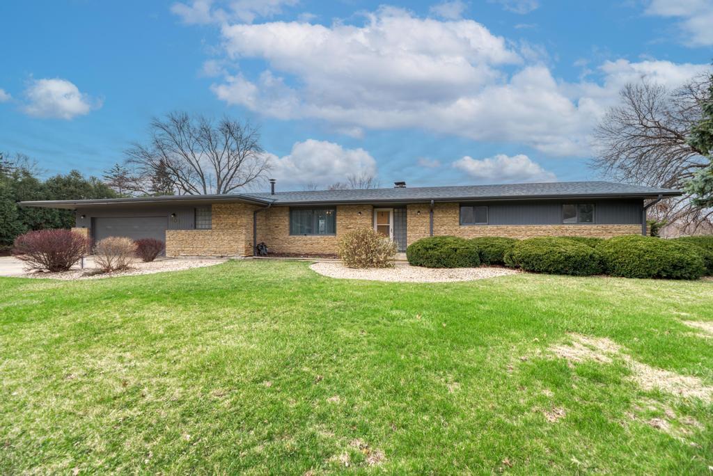 407 Farmington Avenue