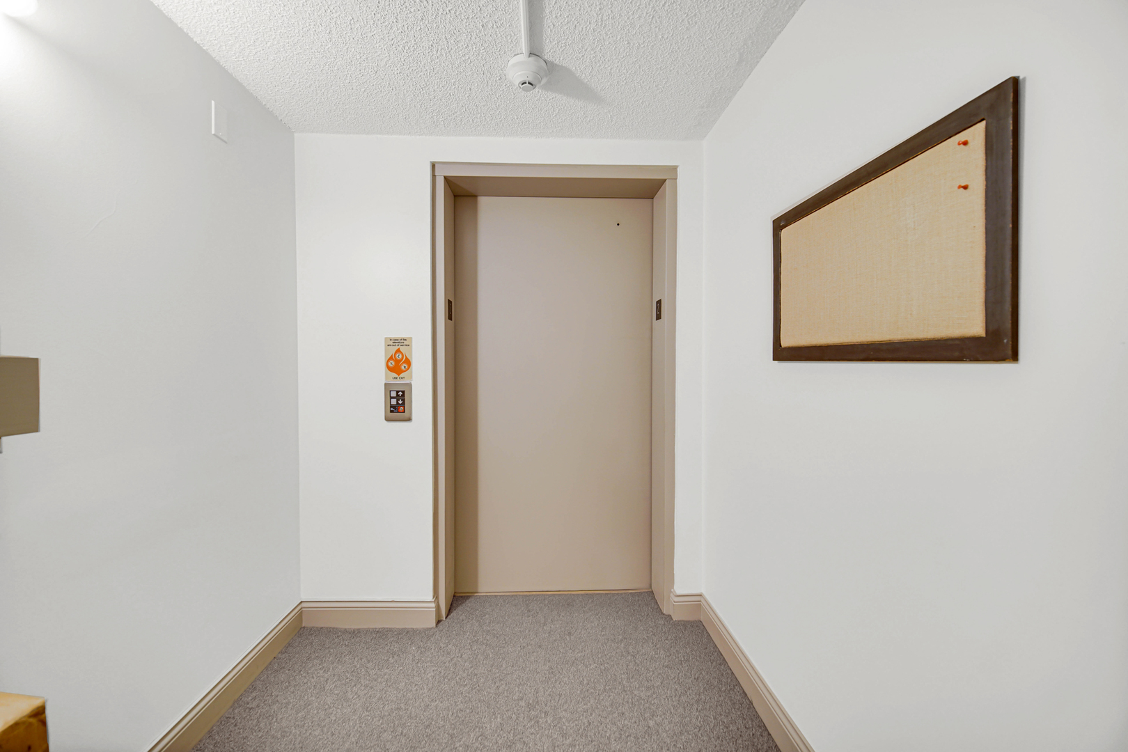 225 E Wing Street 302