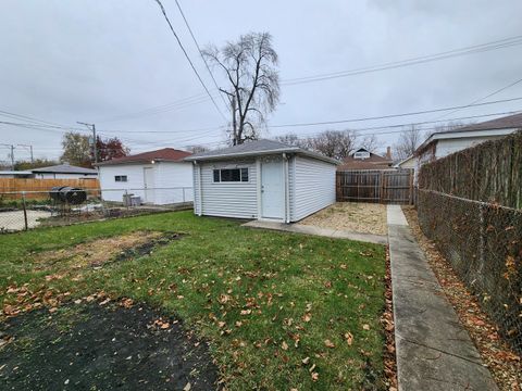 Tiny photo for 8837 S THROOP Street, Chicago, IL 60620 (MLS # 12521483)