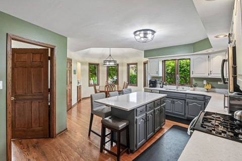 Tiny photo for 17420 92nd Avenue, Tinley Park, IL 60487 (MLS # 12674990)