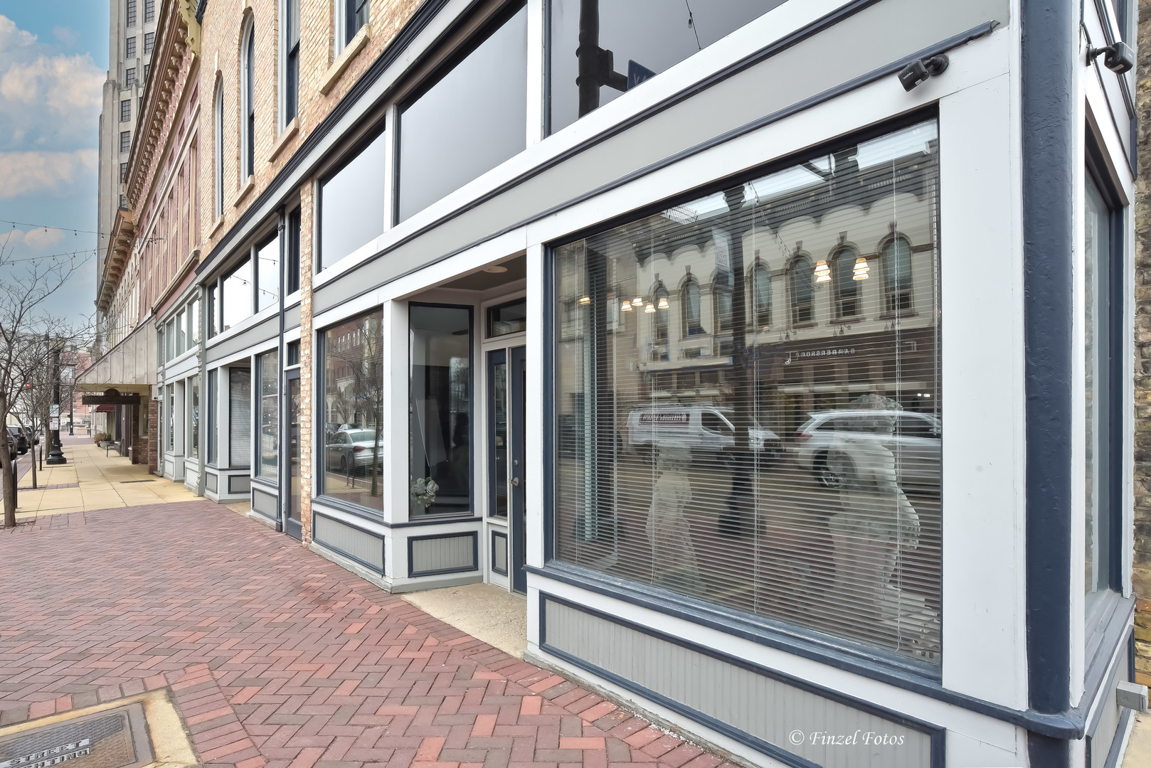 20-24 Douglas Avenue