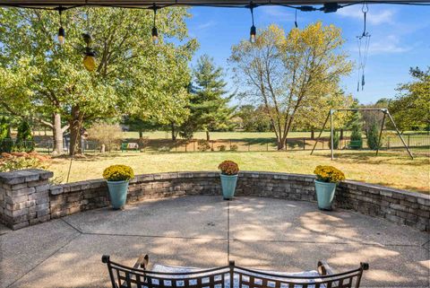 Tiny photo for 21 Pendleton Way, Bloomington, IL 61704 (MLS # 12494979)