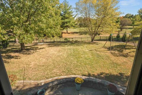 Tiny photo for 21 Pendleton Way, Bloomington, IL 61704 (MLS # 12494979)