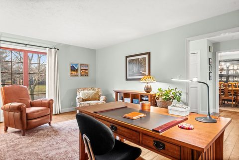 Tiny photo for 21 Pendleton Way, Bloomington, IL 61704 (MLS # 12494979)