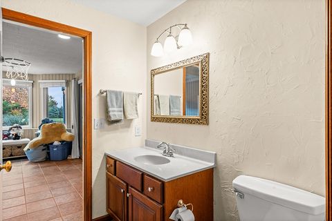 Tiny photo for 21 Pendleton Way, Bloomington, IL 61704 (MLS # 12494979)