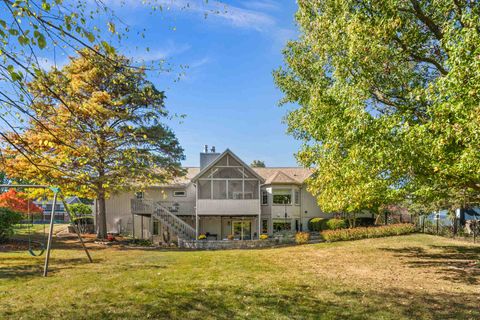 Tiny photo for 21 Pendleton Way, Bloomington, IL 61704 (MLS # 12494979)