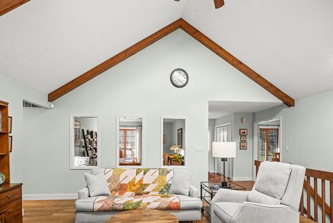 Tiny photo for 21 Pendleton Way, Bloomington, IL 61704 (MLS # 12494979)