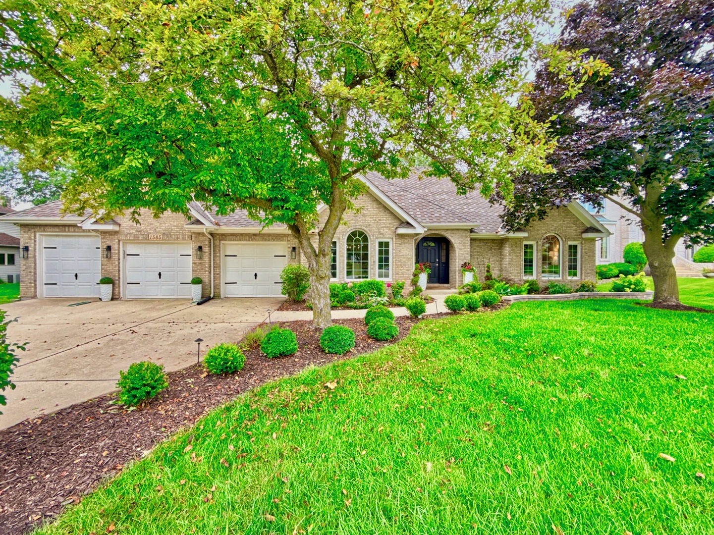 1585 Winberie Court