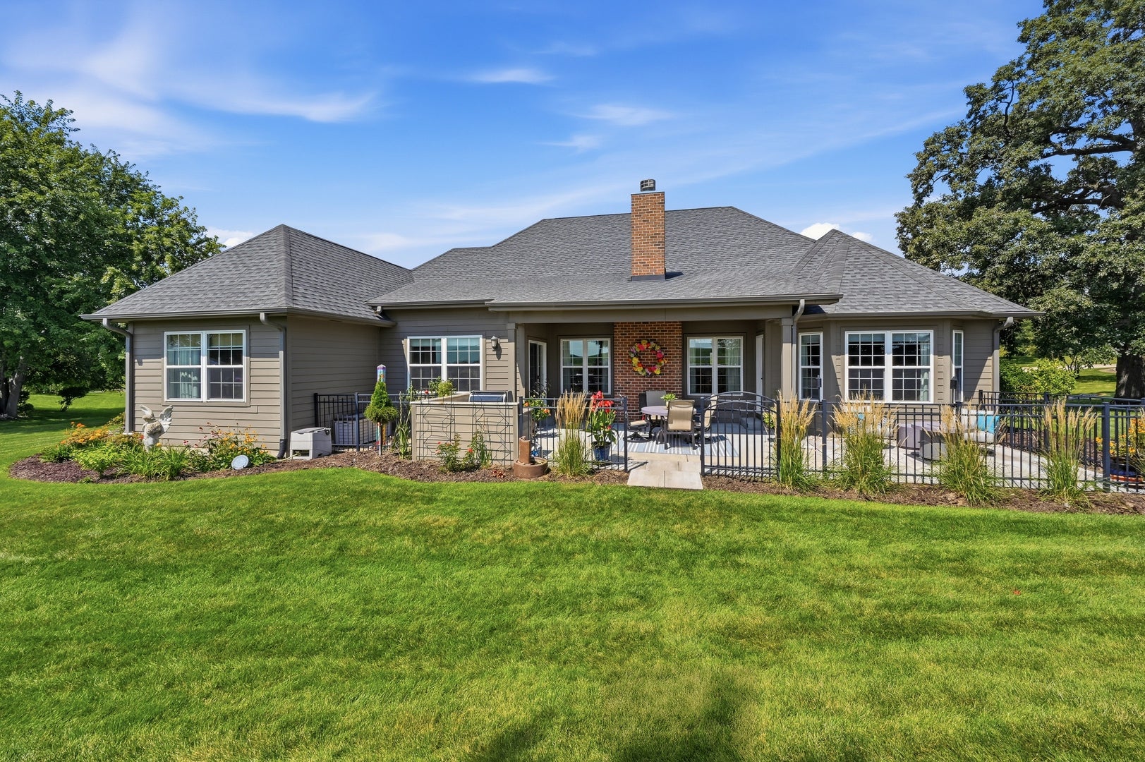 11286 Brighton Oaks Drive