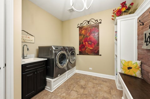 Tiny photo for 11286 Brighton Oaks Drive, Yorkville, IL 60560 (MLS # 12747337)