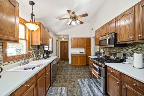Tiny photo for 319 W Circle Drive, New Lenox, IL 60451 (MLS # 12500326)
