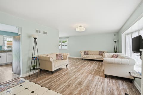 Tiny photo for 15606 Vista Drive, Oak Forest, IL 60452 (MLS # 12730716)
