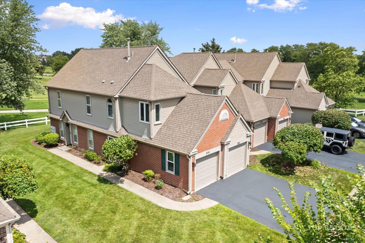 301 University Lane A