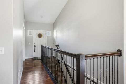 Tiny photo for 4 FRONTIER Court, Le Claire, IA 52753 (MLS # 12633543)