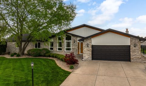 Tiny photo for 20455 S Grand Prairie Lane, Frankfort, IL 60423 (MLS # 12615973)