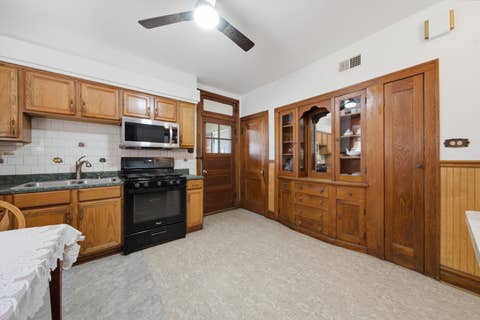 Tiny photo for 4846 S Tripp Avenue, Chicago, IL 60632 (MLS # 12719894)