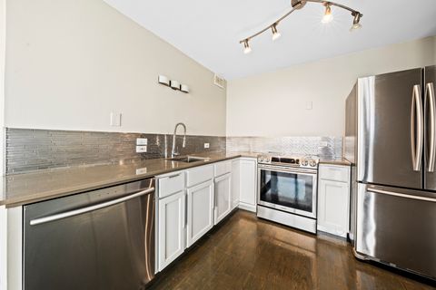 Tiny photo for 1540 N LASALLE Street #907, Chicago, IL 60610 (MLS # 12525387)