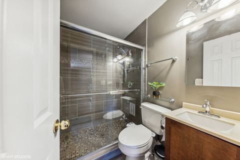 Tiny photo for 121 S Parkside Avenue, Glen Ellyn, IL 60137 (MLS # 12549206)