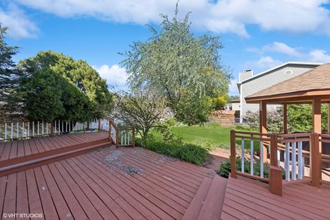 Tiny photo for 121 S Parkside Avenue, Glen Ellyn, IL 60137 (MLS # 12549206)