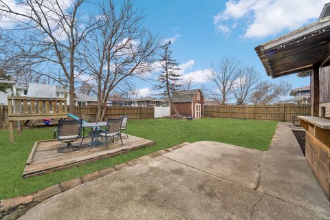 Tiny photo for 10732 S Meadow Lane, Palos Hills, IL 60465 (MLS # 12634252)