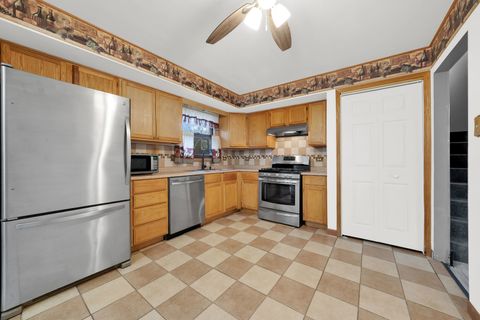Tiny photo for 10732 S Meadow Lane, Palos Hills, IL 60465 (MLS # 12634252)