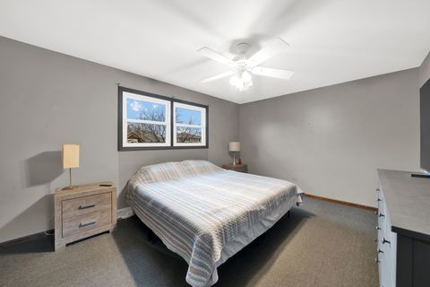 Tiny photo for 10732 S Meadow Lane, Palos Hills, IL 60465 (MLS # 12634252)