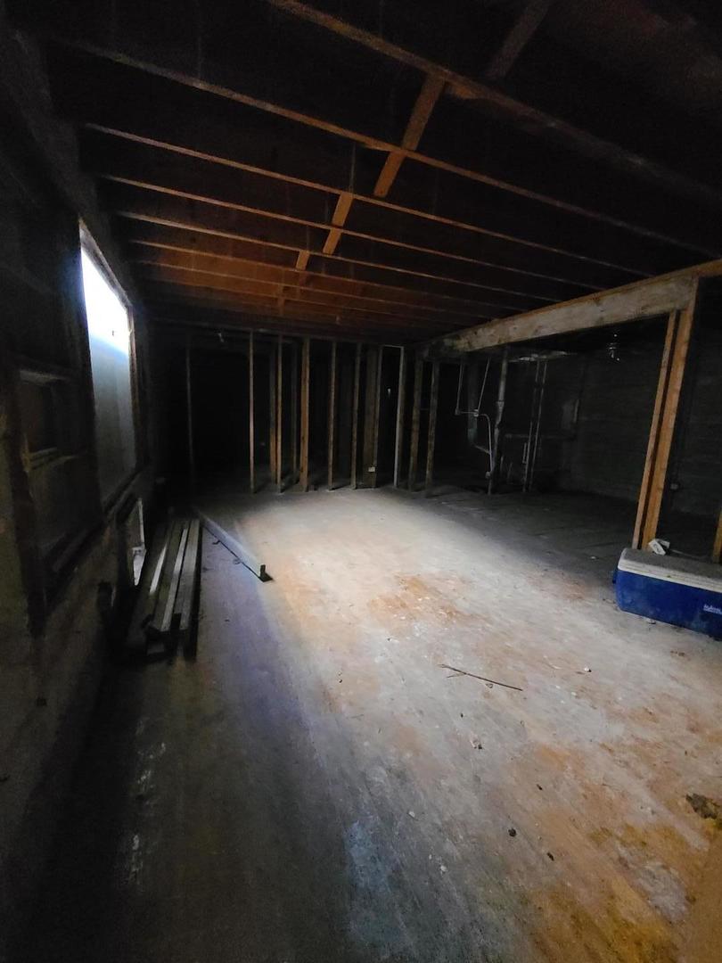 7804 S Constance Avenue