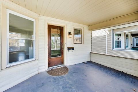 Tiny photo for 917 Home Avenue, Oak Park, IL 60304 (MLS # 12600542)