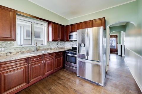 Tiny photo for 917 Home Avenue, Oak Park, IL 60304 (MLS # 12600542)