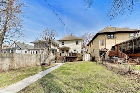 Tiny photo for 917 Home Avenue, Oak Park, IL 60304 (MLS # 12600542)