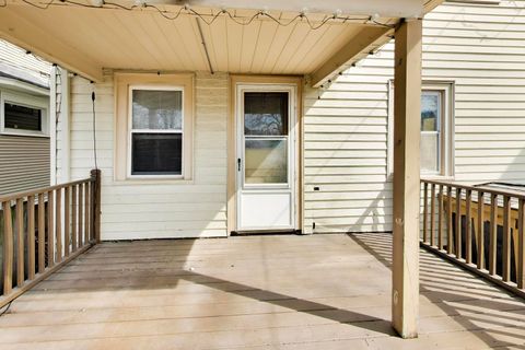 Tiny photo for 917 Home Avenue, Oak Park, IL 60304 (MLS # 12600542)