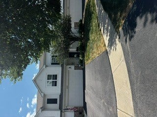 Tiny photo for 1403 Isle Royale Court, Pingree Grove, IL 60140 (MLS # 12712640)