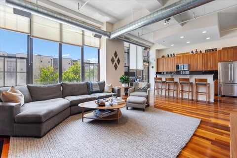 Tiny photo for 70 E 18th Street #2C, Chicago, IL 60616 (MLS # 12603820)