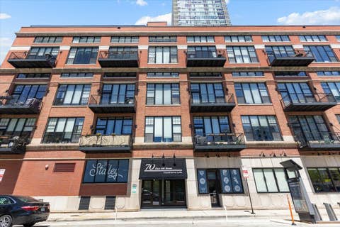 Tiny photo for 70 E 18th Street #2C, Chicago, IL 60616 (MLS # 12603820)