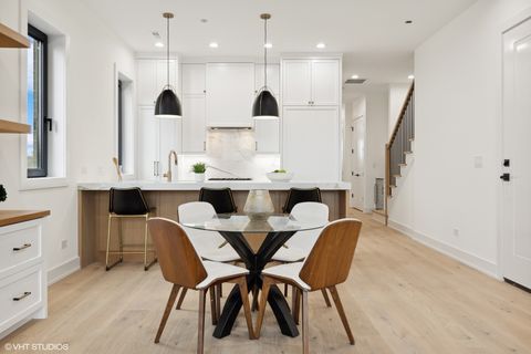 Tiny photo for 957 N Winchester Parkway #2, Chicago, IL 60622 (MLS # 12575337)