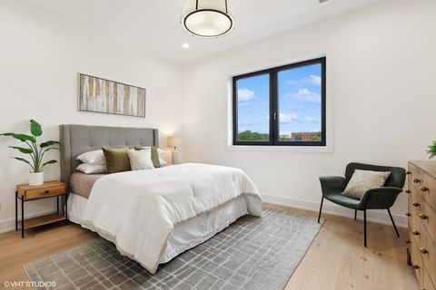 Tiny photo for 957 N Winchester Parkway #2, Chicago, IL 60622 (MLS # 12575337)
