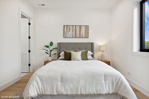 Tiny photo for 957 N Winchester Parkway #2, Chicago, IL 60622 (MLS # 12575337)