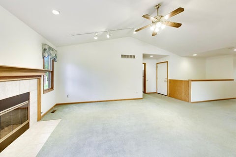 Tiny photo for 231 Clover Chase Circle, Woodstock, IL 60098 (MLS # 12692371)
