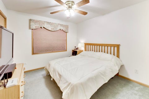 Tiny photo for 231 Clover Chase Circle, Woodstock, IL 60098 (MLS # 12692371)