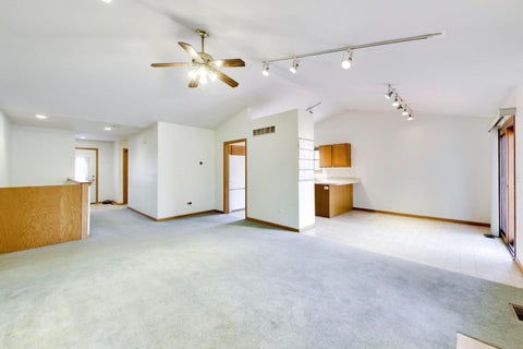 Tiny photo for 231 Clover Chase Circle, Woodstock, IL 60098 (MLS # 12692371)
