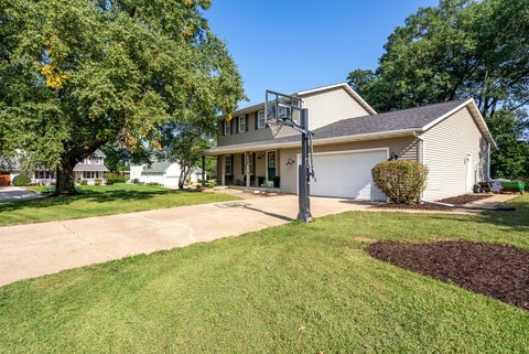 Tiny photo for 81 Cedar Court, Geneseo, IL 61254 (MLS # 12739077)