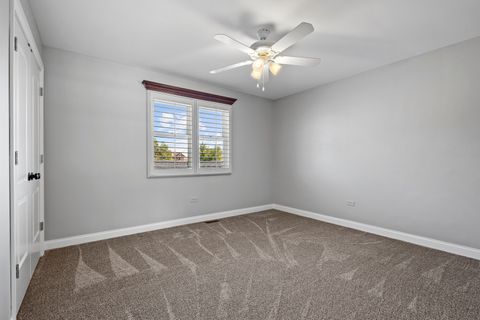 Tiny photo for 8025 Stonegate Drive, Tinley Park, IL 60487 (MLS # 12488005)