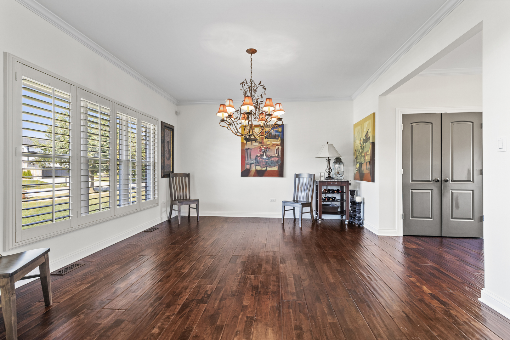 8025 Stonegate Drive