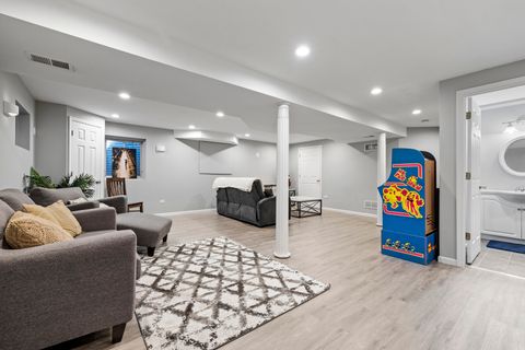 Tiny photo for 8025 Stonegate Drive, Tinley Park, IL 60487 (MLS # 12488005)