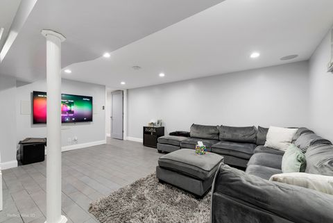 Tiny photo for 7030 Foster Street, Morton Grove, IL 60053 (MLS # 12444590)