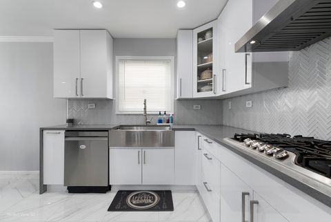 Tiny photo for 7030 Foster Street, Morton Grove, IL 60053 (MLS # 12444590)