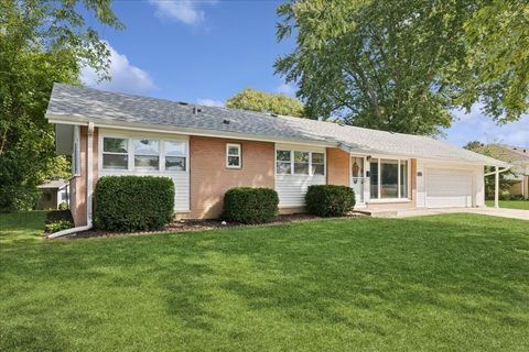 370 Flagstaff Lane Hoffman Estates IL 60169
