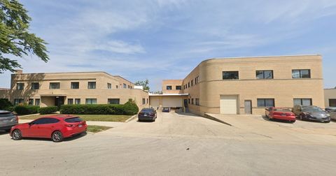 6465 N Avondale Avenue Chicago IL 60631